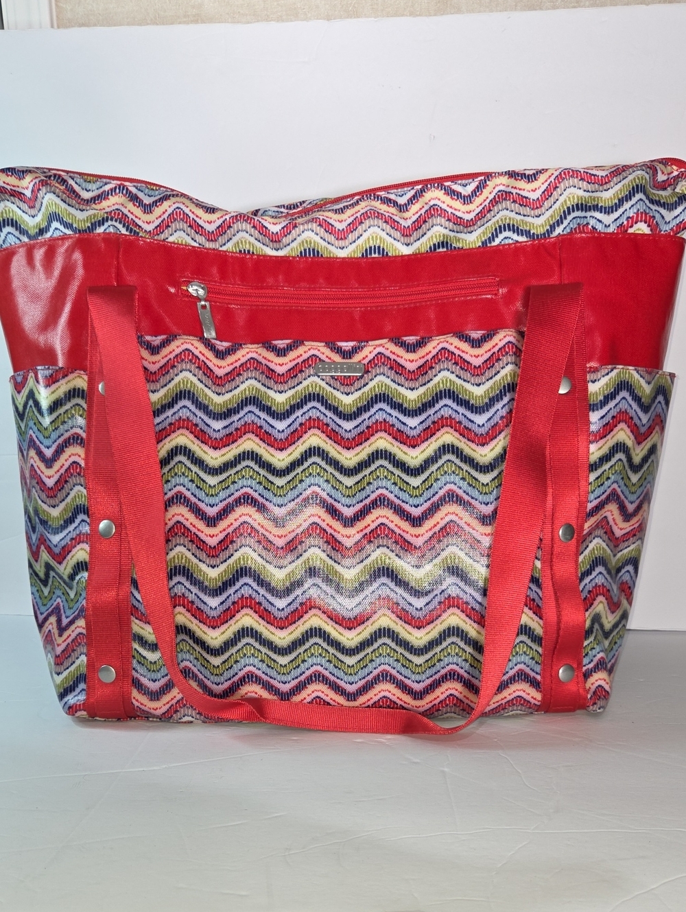 Red Multicolor Chevron Tote Bag - Women By Baggallini